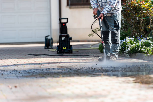 Why Choose Our Certified Pressure Washing Experts for Your Project Needs in Tucson Mountains, AZ?